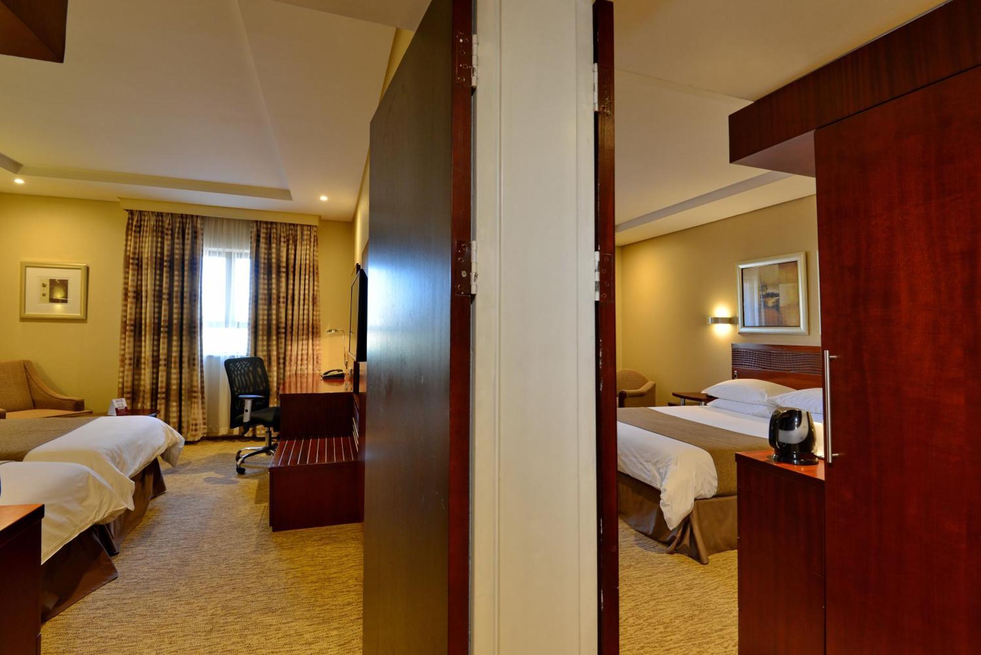 City Lodge Hotel Johannesburg Airport, Barbara Road Kempton Park Bagian luar foto