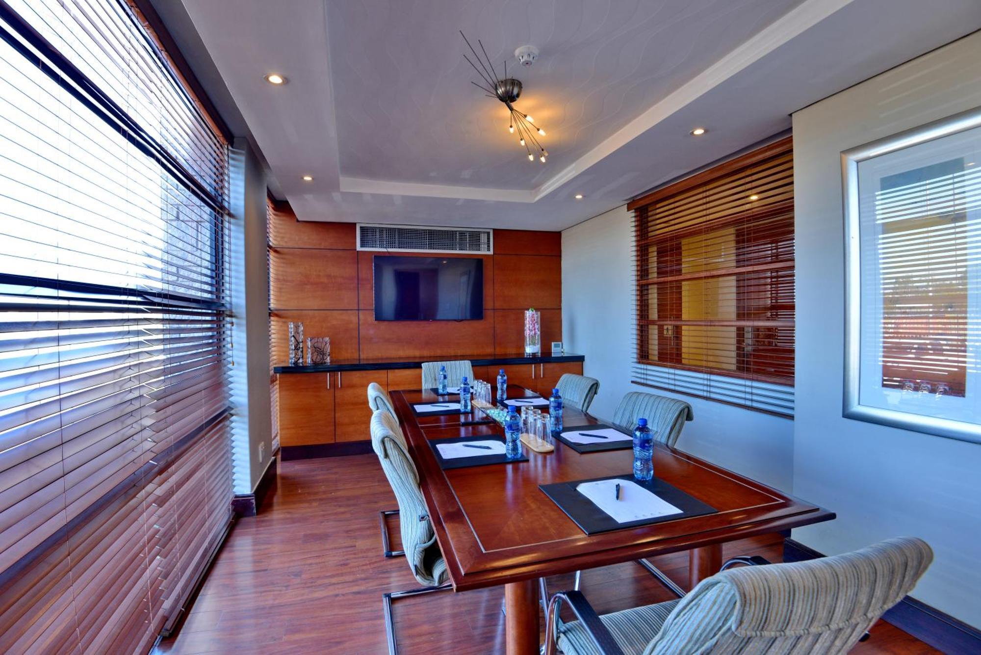 City Lodge Hotel Johannesburg Airport, Barbara Road Kempton Park Bagian luar foto
