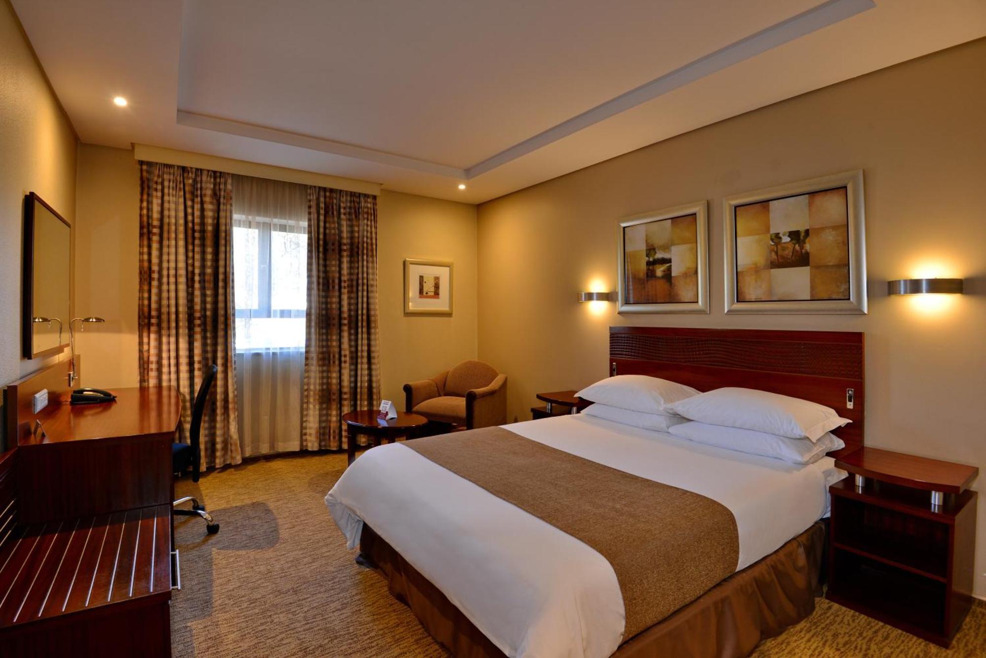 City Lodge Hotel Johannesburg Airport, Barbara Road Kempton Park Bagian luar foto