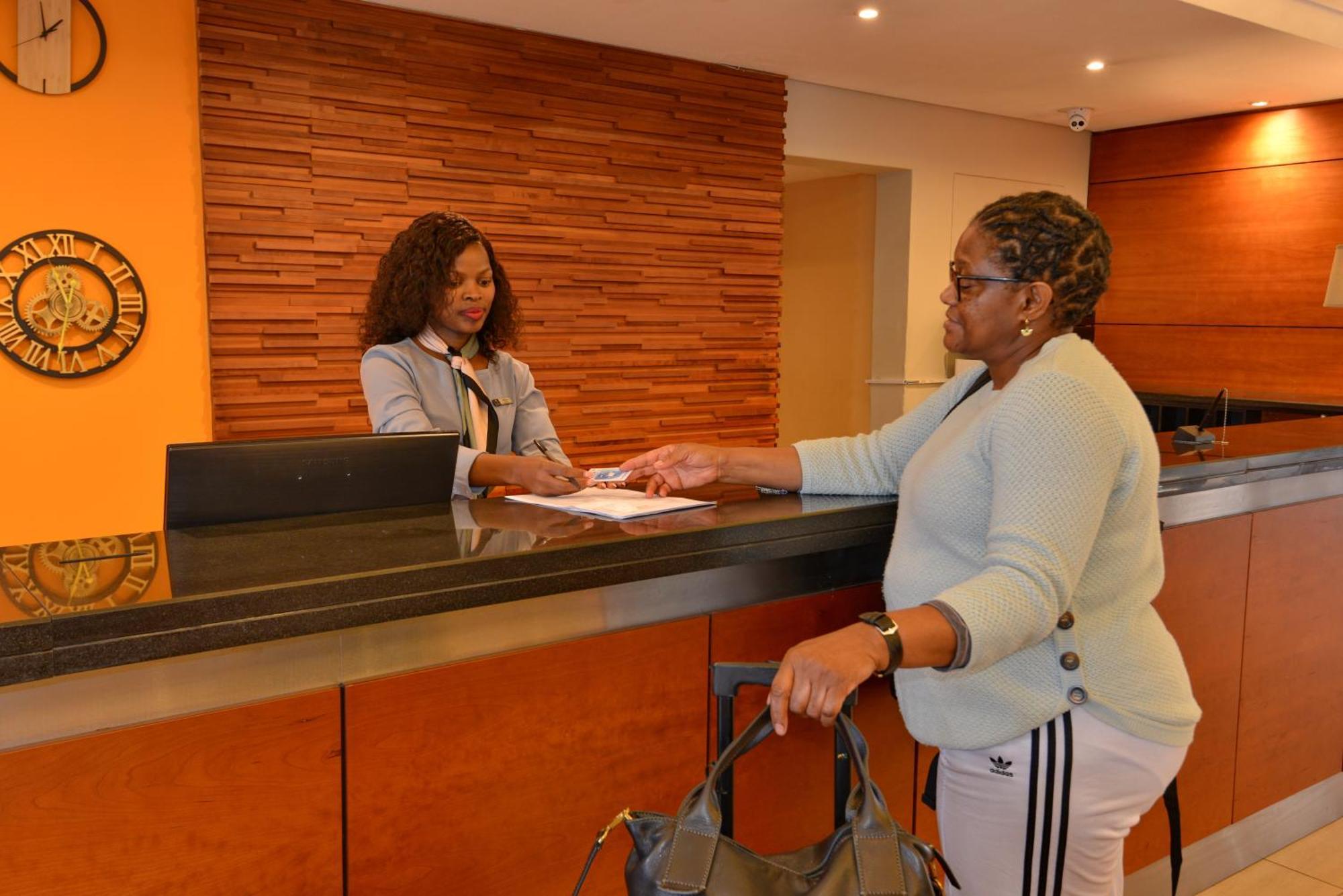 City Lodge Hotel Johannesburg Airport, Barbara Road Kempton Park Bagian luar foto